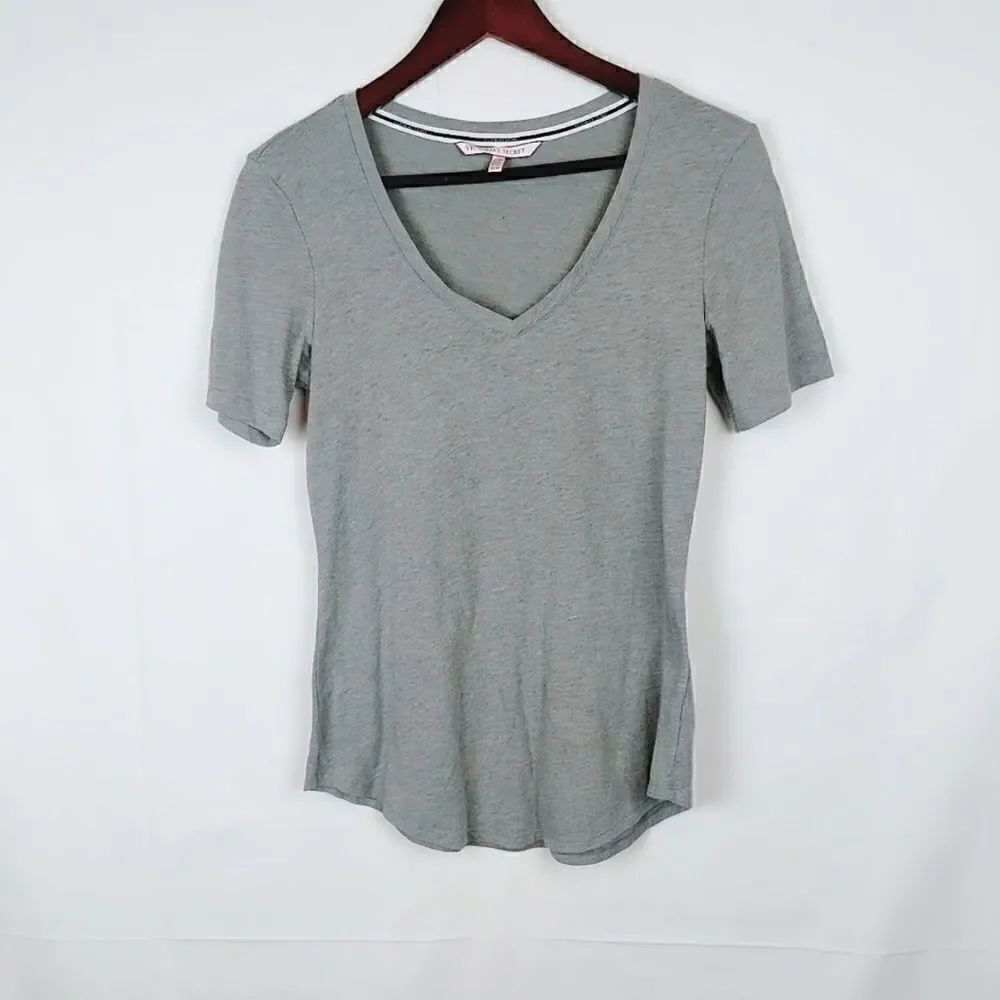 Victorias Secret v neck heathered gray size medium